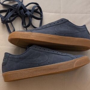 Nike SB Zoom Blazer Low "Smurfs" Size 7M